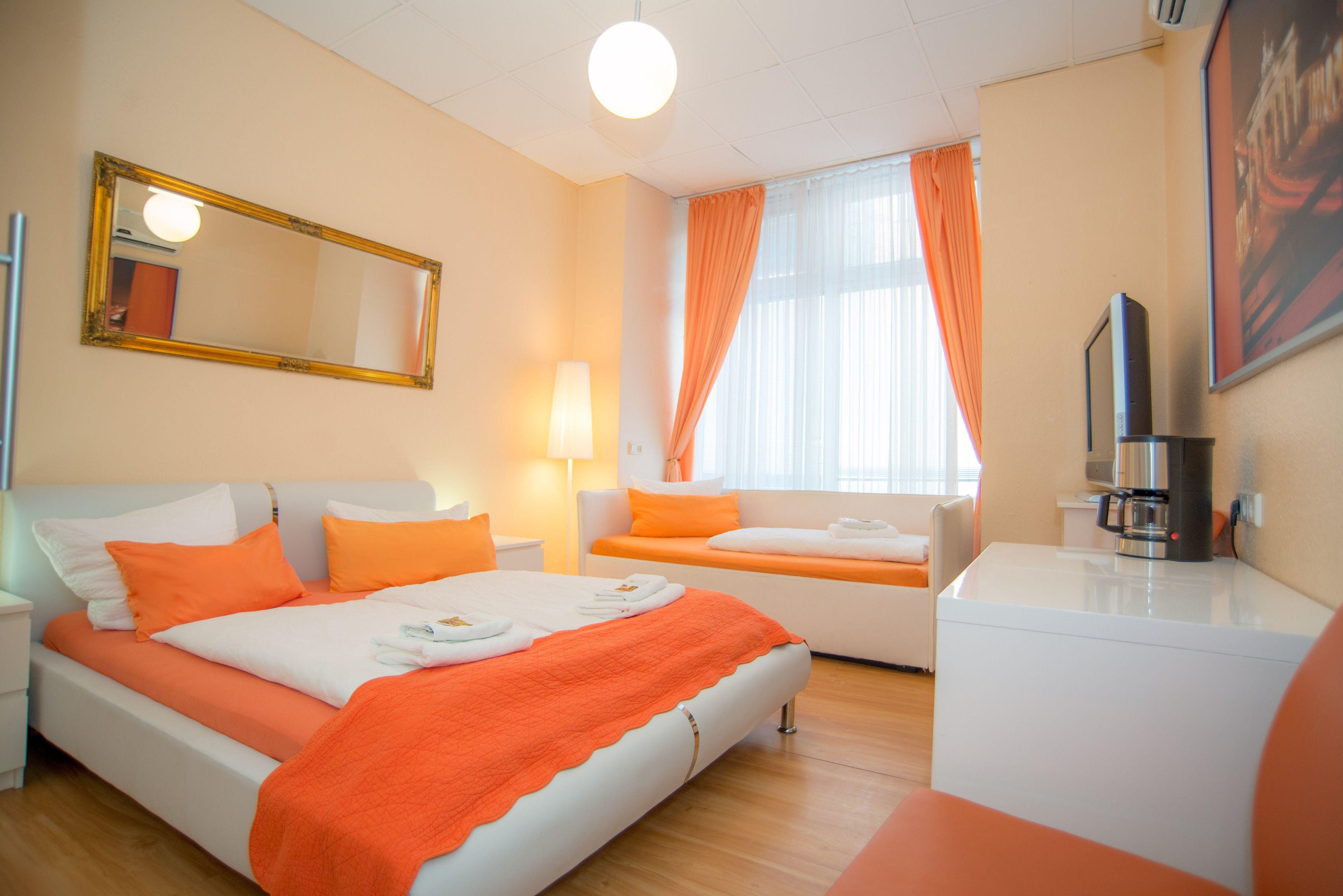 City Guesthouse Pension Berlin — Photos 1